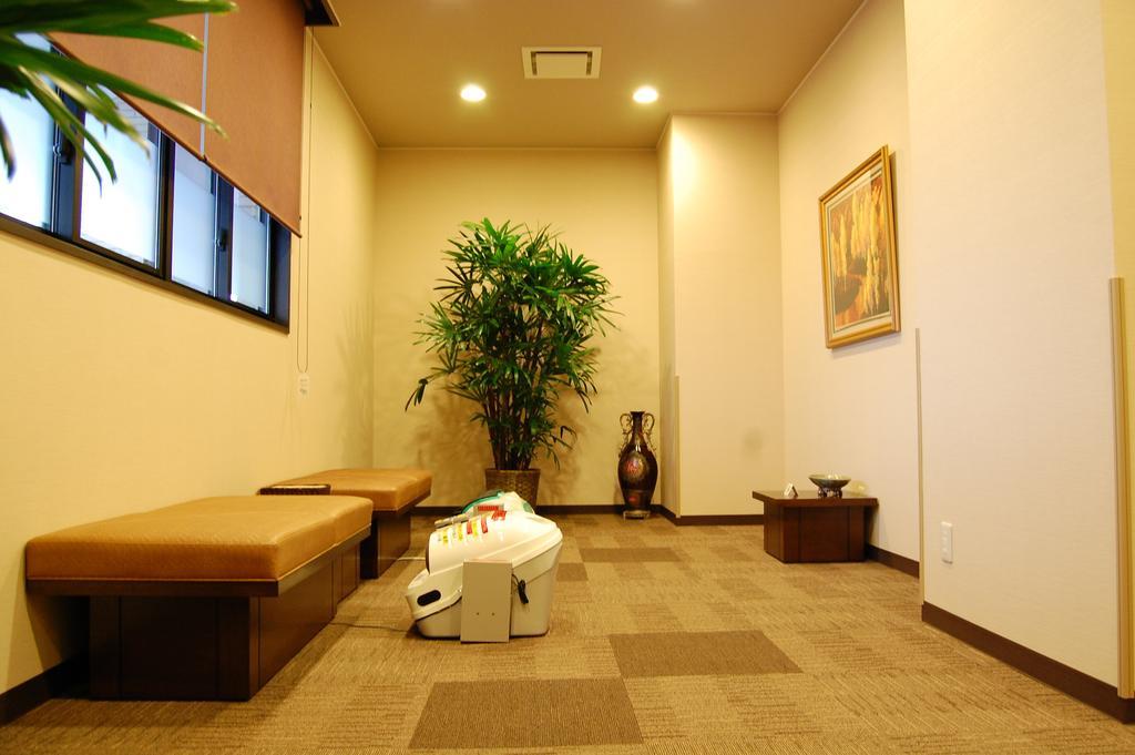 格兰蒂亚冰见和藏之宿路线酒店 酒店 3*