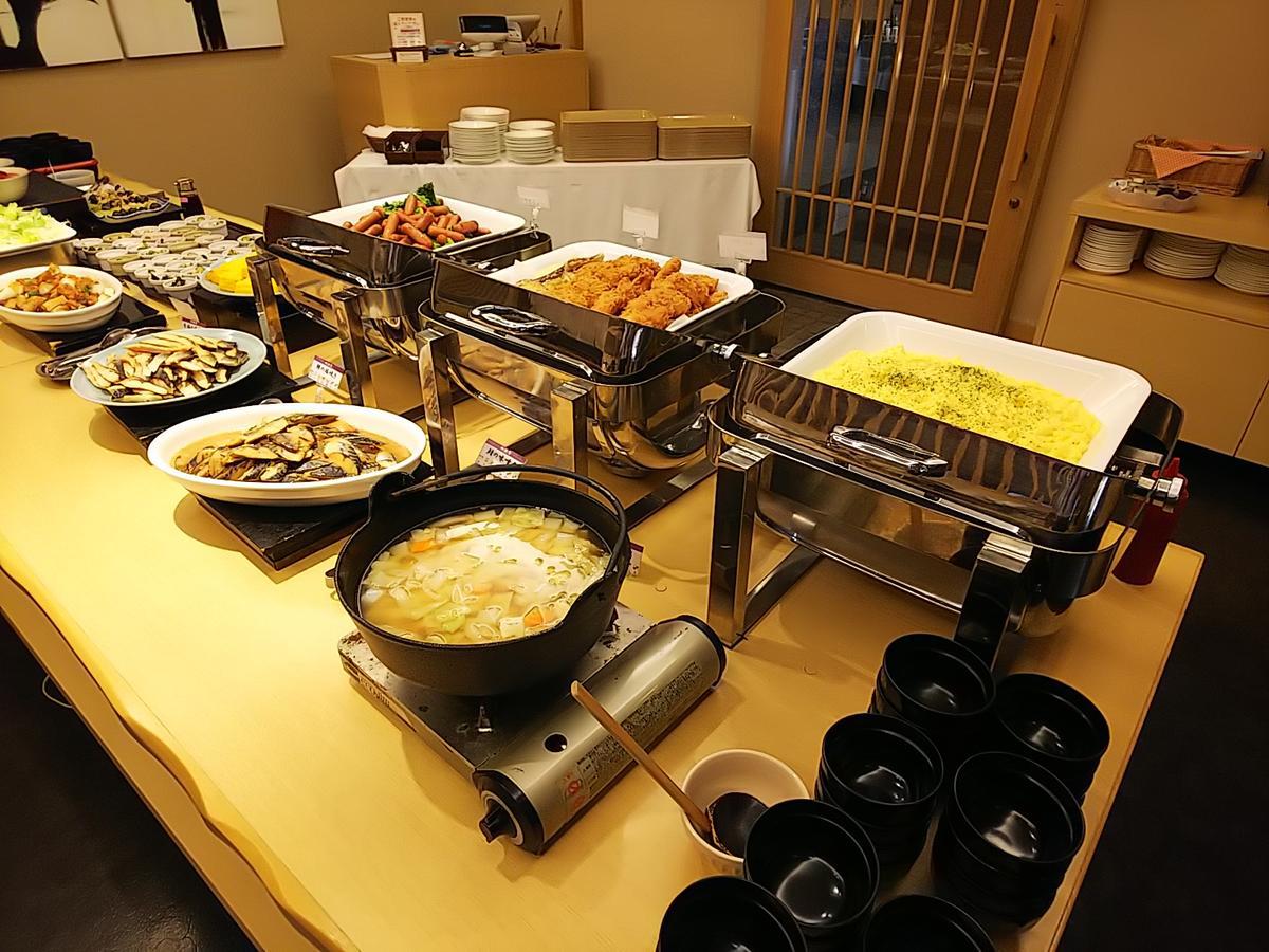 格兰蒂亚冰见和藏之宿路线酒店 酒店